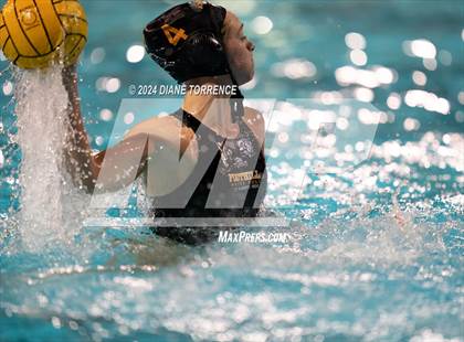 Thumbnail 3 in Mater Dei vs Foothill (CIF SS Open Division Semifinal) photogallery.