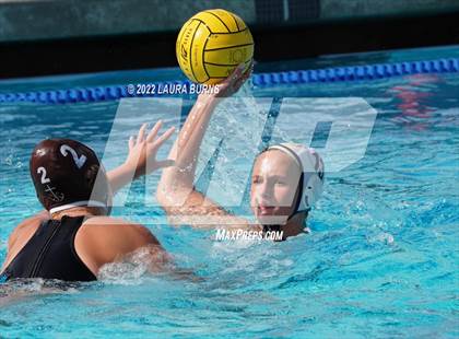 Thumbnail 2 in Saint Francis vs Menlo (NorCal Invitational) photogallery.