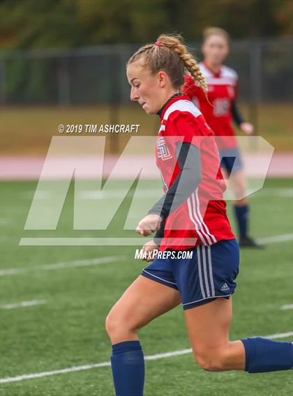 Thumbnail 3 in South Dearborn vs Evansville Mater Dei photogallery.