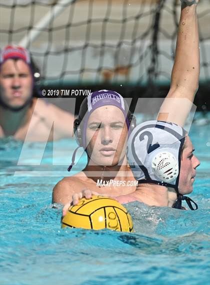 Thumbnail 1 in La Salle vs Shadow Hills photogallery.