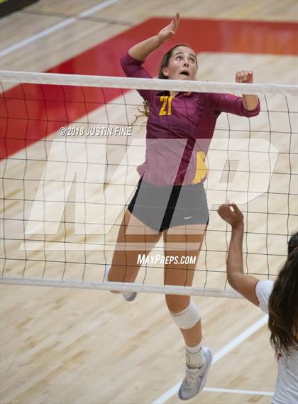 Thumbnail 3 in Torrey Pines vs. Cathedral Catholic (CIF SDS Open Final) photogallery.