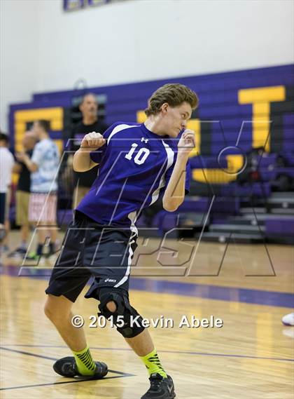 Thumbnail 3 in Sunrise Mountain vs Kellis (Notre Dame Prep Invitational) photogallery.