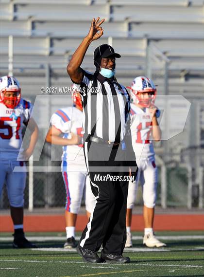Thumbnail 3 in Faith Baptist vs. Calvary Chapel photogallery.
