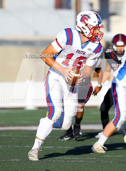 Thumbnail 1 in Faith Baptist vs. Calvary Chapel photogallery.
