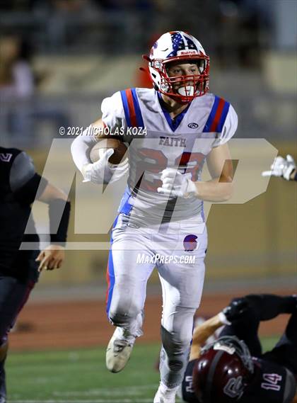 Thumbnail 3 in Faith Baptist vs. Calvary Chapel photogallery.