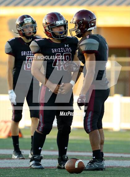 Thumbnail 3 in Faith Baptist vs. Calvary Chapel photogallery.