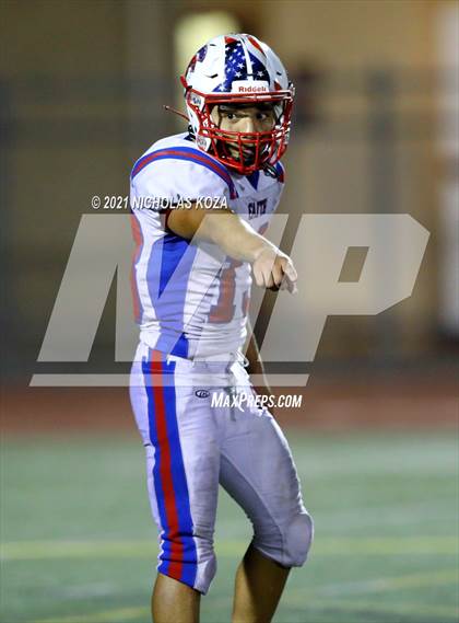 Thumbnail 3 in Faith Baptist vs. Calvary Chapel photogallery.