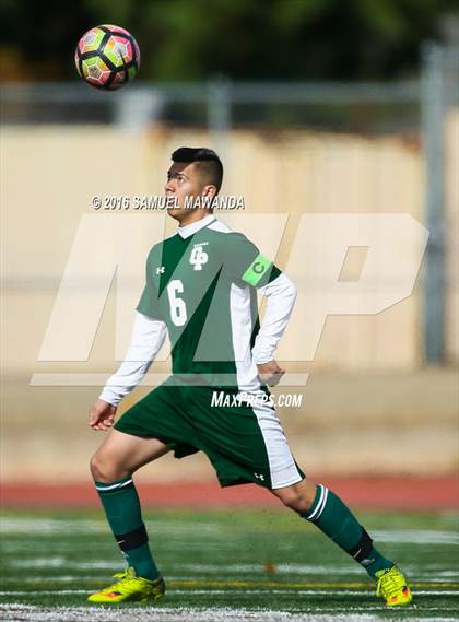 Thumbnail 1 in Canoga Park @ Crespi (Crespi Classic) photogallery.
