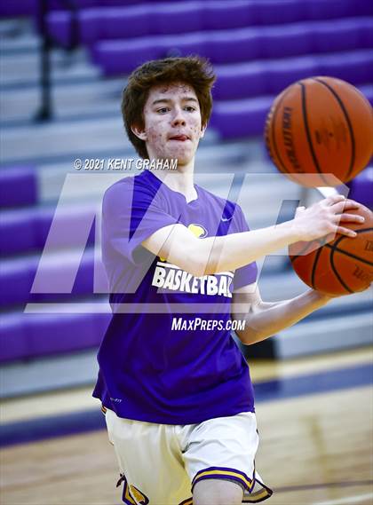 Thumbnail 2 in Park Tudor @ Guerin Catholic photogallery.