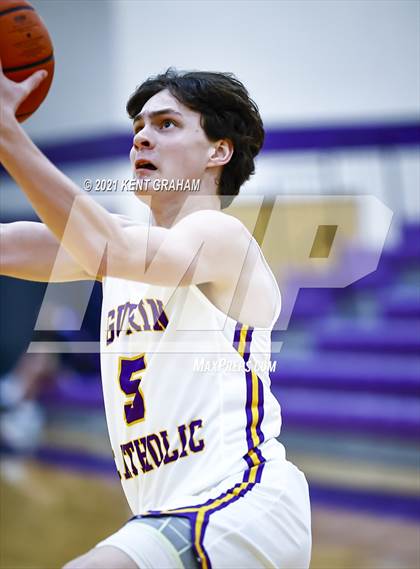 Thumbnail 1 in Park Tudor @ Guerin Catholic photogallery.