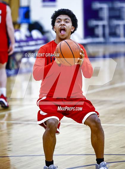 Thumbnail 3 in Park Tudor @ Guerin Catholic photogallery.