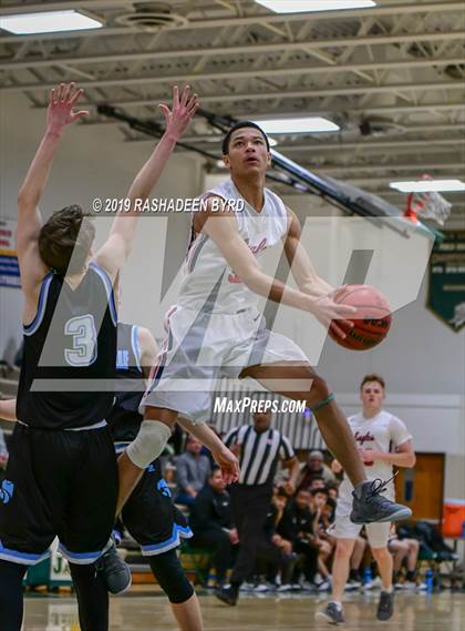 Thumbnail 2 in Liberty @ Centreville (Joe Cascio Boys & Girls Holiday Basketball Tournament) photogallery.