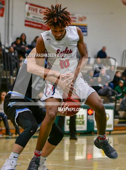Thumbnail 2 in Liberty @ Centreville (Joe Cascio Boys & Girls Holiday Basketball Tournament) photogallery.