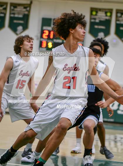 Thumbnail 3 in Liberty @ Centreville (Joe Cascio Boys & Girls Holiday Basketball Tournament) photogallery.
