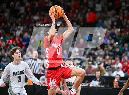 Thumbnail 2 in Fossil Ridge vs. Denver East (CHSAA 6A Final) photogallery.