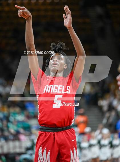 Thumbnail 3 in Fossil Ridge vs. Denver East (CHSAA 6A Final) photogallery.