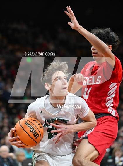 Thumbnail 1 in Fossil Ridge vs. Denver East (CHSAA 6A Final) photogallery.