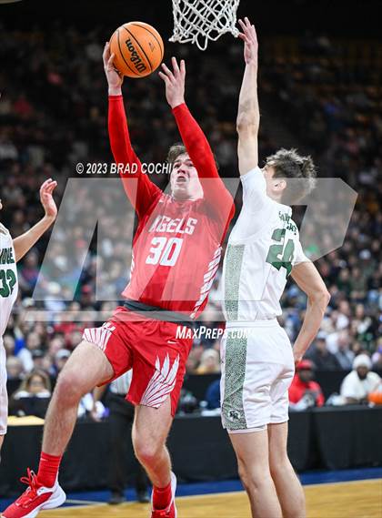Thumbnail 2 in Fossil Ridge vs. Denver East (CHSAA 6A Final) photogallery.