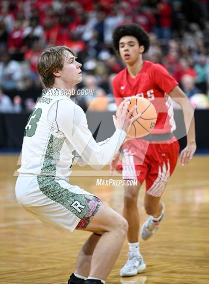 Thumbnail 3 in Fossil Ridge vs. Denver East (CHSAA 6A Final) photogallery.