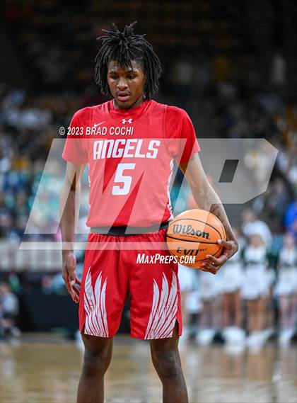 Thumbnail 2 in Fossil Ridge vs. Denver East (CHSAA 6A Final) photogallery.
