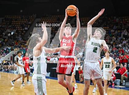 Thumbnail 2 in Fossil Ridge vs. Denver East (CHSAA 6A Final) photogallery.