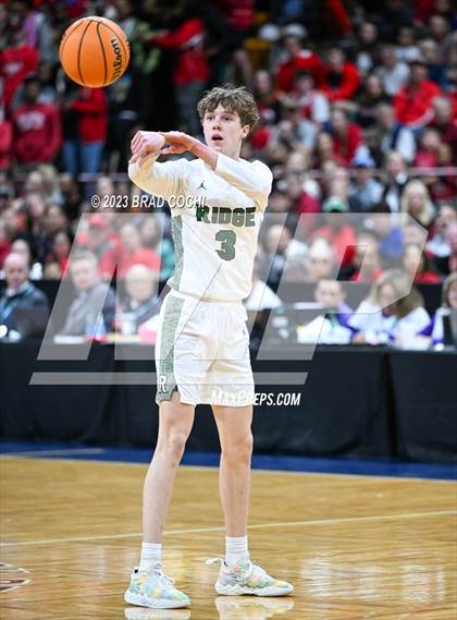 Thumbnail 2 in Fossil Ridge vs. Denver East (CHSAA 6A Final) photogallery.