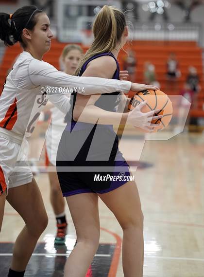 Thumbnail 1 in Riverton @ Murray photogallery.