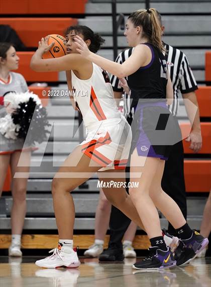 Thumbnail 1 in Riverton @ Murray photogallery.