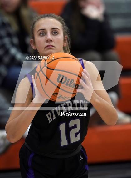 Thumbnail 2 in Riverton @ Murray photogallery.