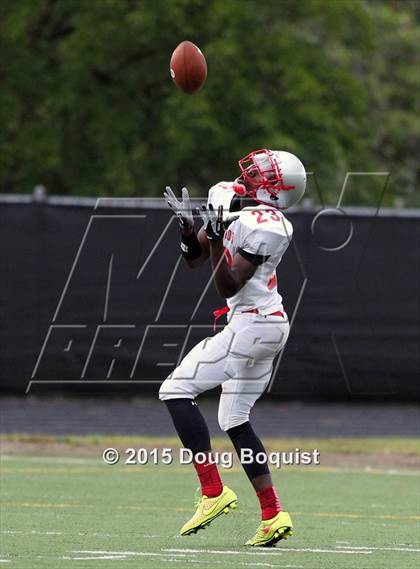 Thumbnail 2 in Lima Senior vs. Defiance (Scrimmage) photogallery.