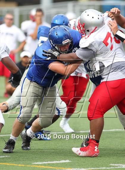 Thumbnail 3 in Lima Senior vs. Defiance (Scrimmage) photogallery.