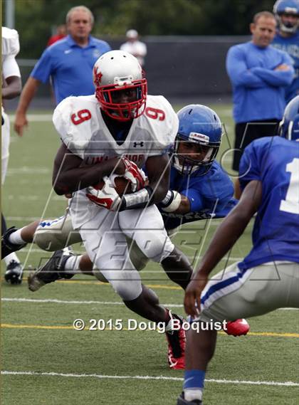 Thumbnail 1 in Lima Senior vs. Defiance (Scrimmage) photogallery.