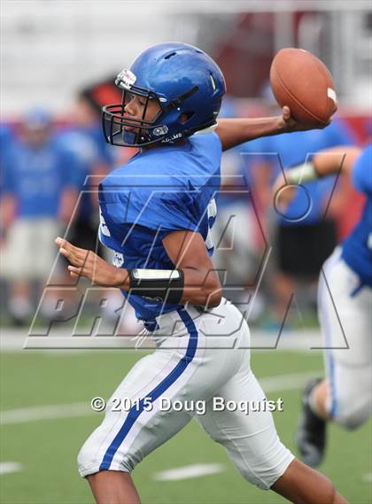 Thumbnail 3 in Lima Senior vs. Defiance (Scrimmage) photogallery.