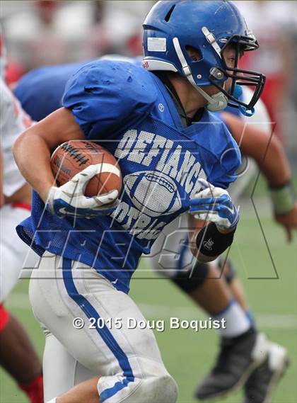Thumbnail 2 in Lima Senior vs. Defiance (Scrimmage) photogallery.