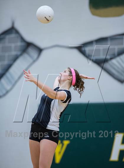Thumbnail 3 in Dominion @ Loudoun Valley photogallery.