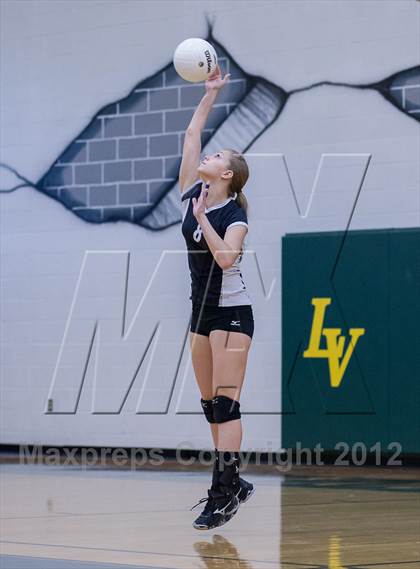 Thumbnail 3 in Dominion @ Loudoun Valley photogallery.