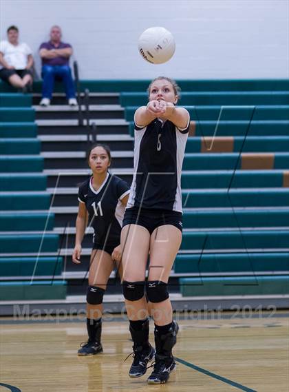Thumbnail 3 in Dominion @ Loudoun Valley photogallery.