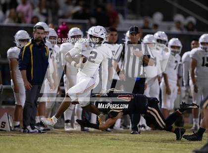 Thumbnail 2 in Chavez @ Shafter photogallery.