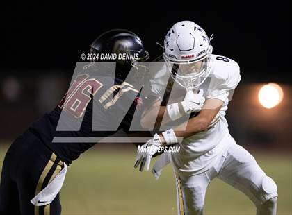 Thumbnail 1 in Chavez @ Shafter photogallery.