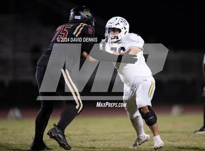 Thumbnail 2 in Chavez @ Shafter photogallery.