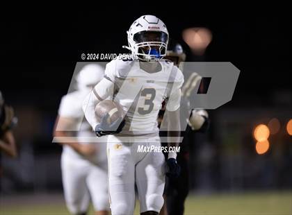 Thumbnail 3 in Chavez @ Shafter photogallery.