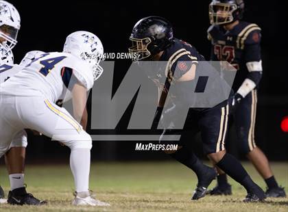 Thumbnail 3 in Chavez @ Shafter photogallery.