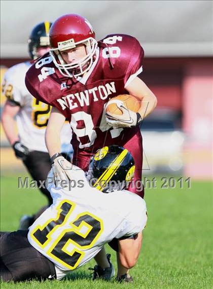 Thumbnail 2 in Hanover Park vs Newton photogallery.