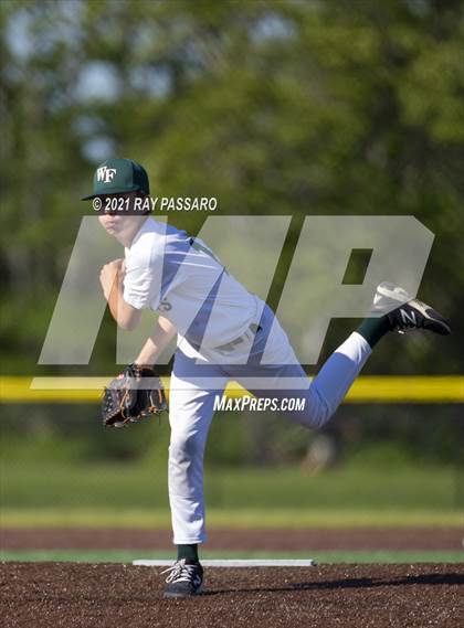 Thumbnail 1 in Longwood vs William Floyd JV photogallery.