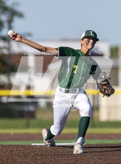 Thumbnail 1 in Longwood vs William Floyd JV photogallery.