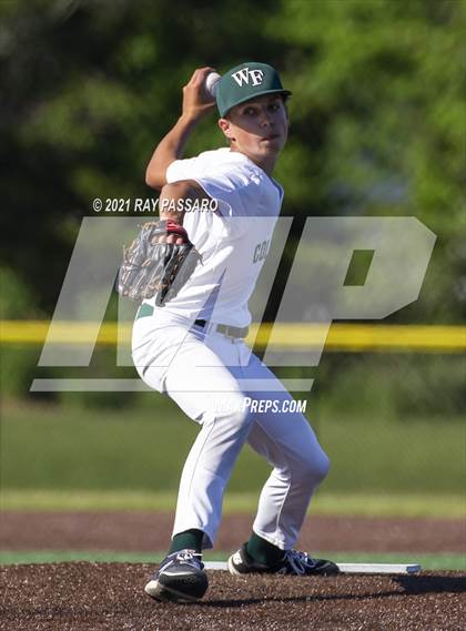 Thumbnail 1 in Longwood vs William Floyd JV photogallery.