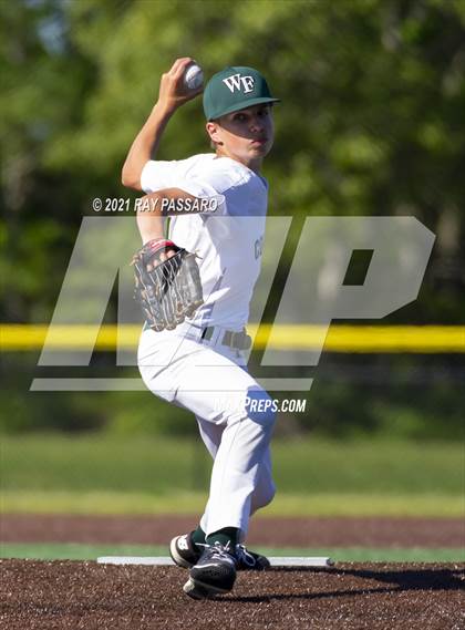 Thumbnail 3 in Longwood vs William Floyd JV photogallery.