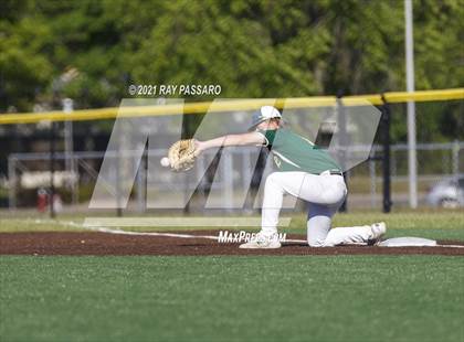 Thumbnail 2 in Longwood vs William Floyd JV photogallery.
