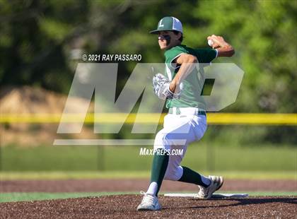 Thumbnail 2 in Longwood vs William Floyd JV photogallery.