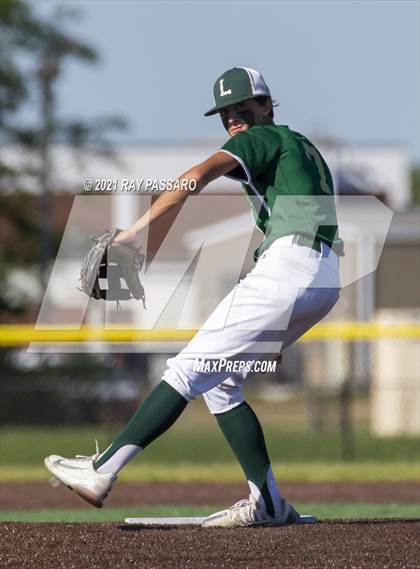 Thumbnail 2 in Longwood vs William Floyd JV photogallery.